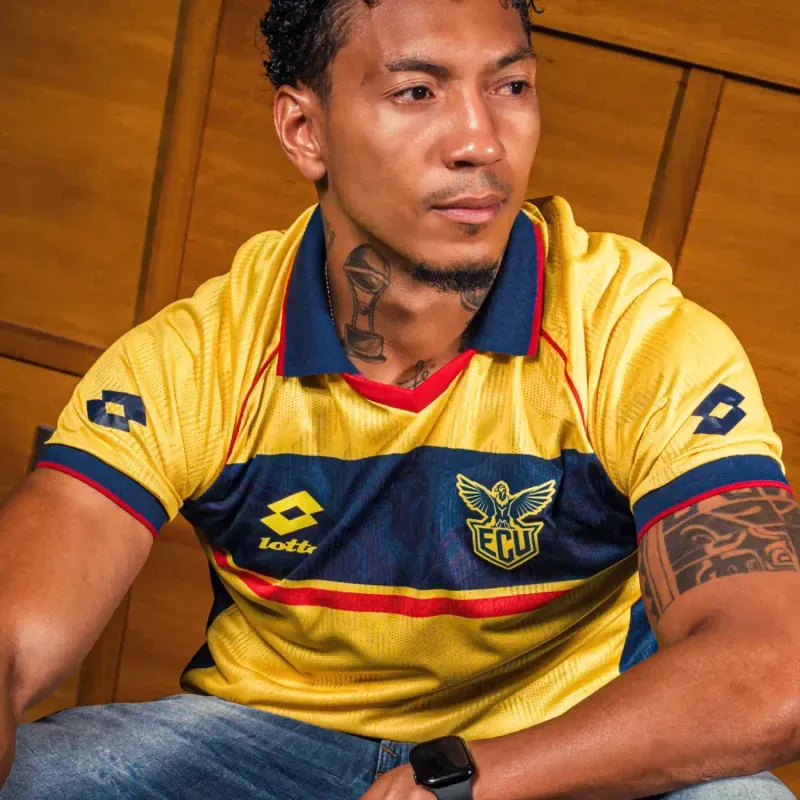 Camiseta Lotto Para Hombre Conmemorativa Ecuador - Image 2